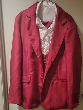 ⭐️Ruby Red Full Mens 4 Piece Suit